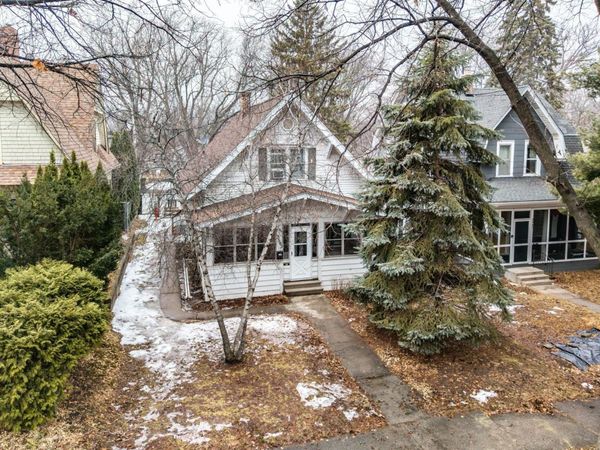 3543 Queen Avenue N, Minneapolis, MN 55412