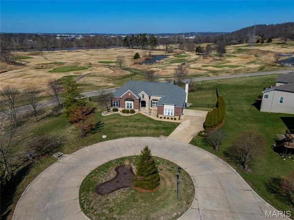 5 Break Court, Sunset Hills, MO 63127