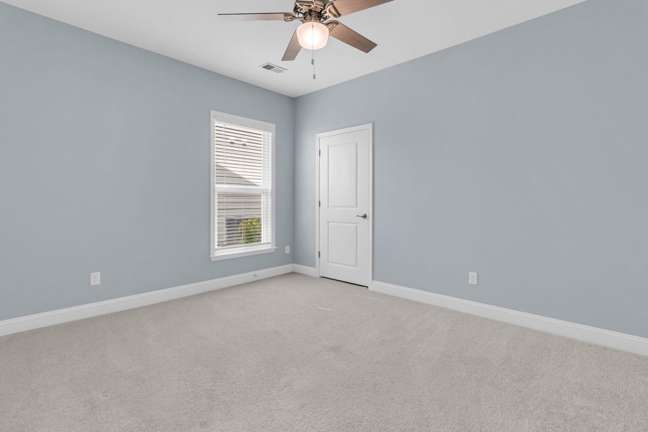 102 Garden Gate Way Photo 35