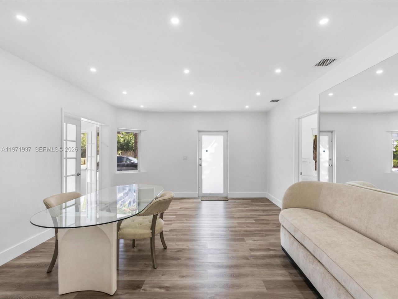 8934 Harding Ave , Surfside, FL 33154 Photo