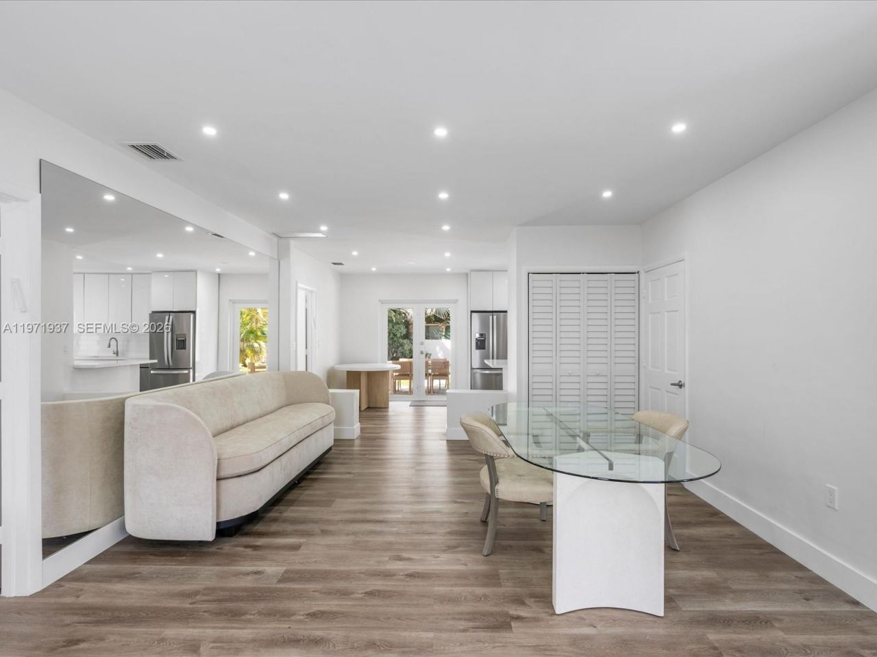 8934 Harding Ave , Surfside, FL 33154 Photo