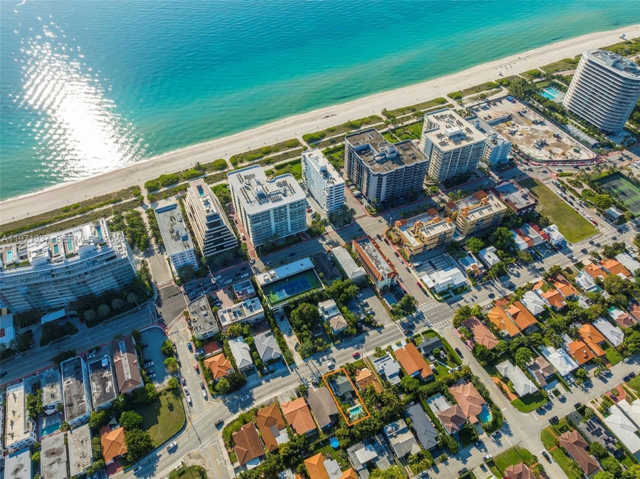 8934 Harding Ave , Surfside, FL 33154 Photo