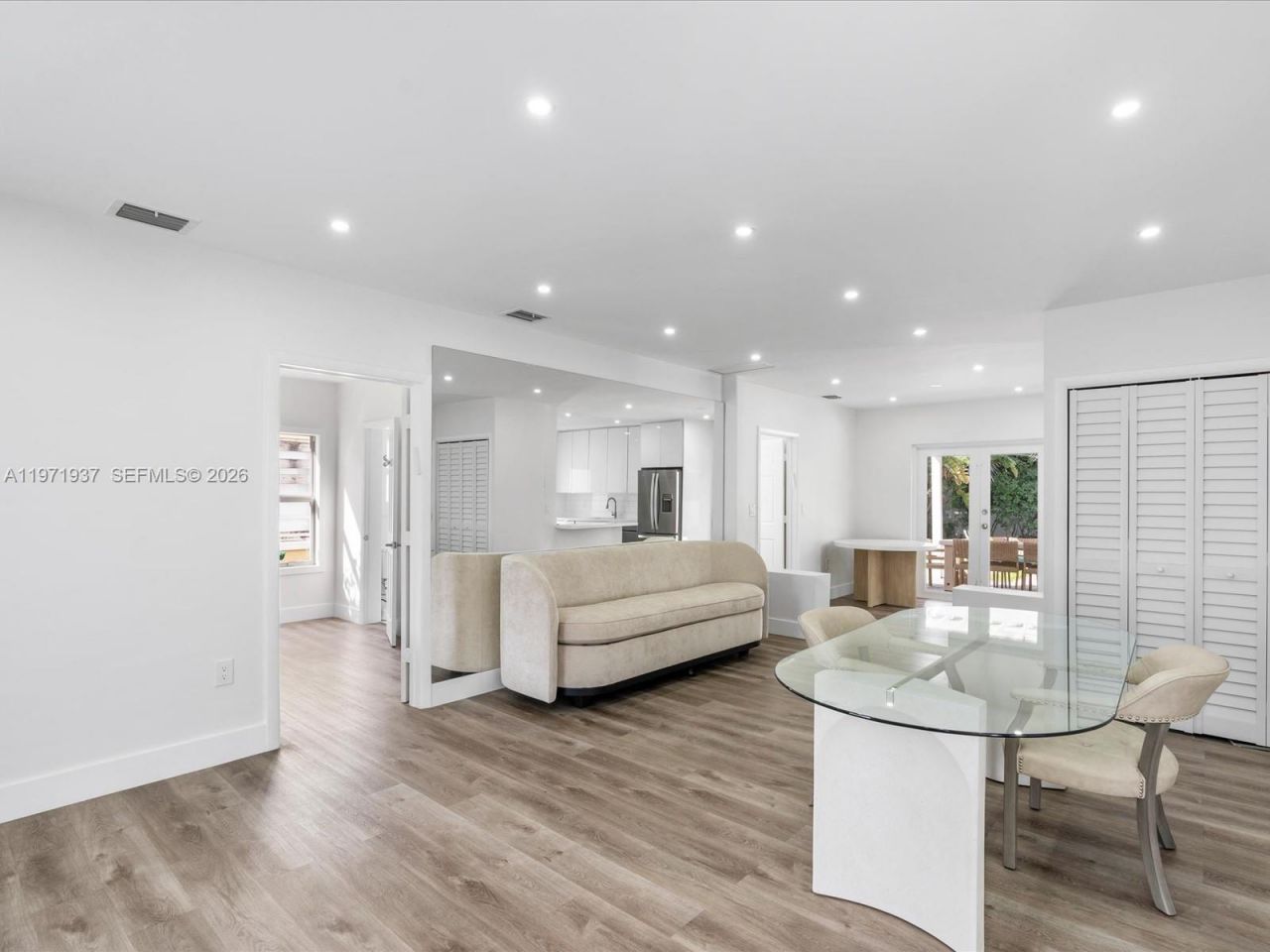 8934 Harding Ave , Surfside, FL 33154 Photo