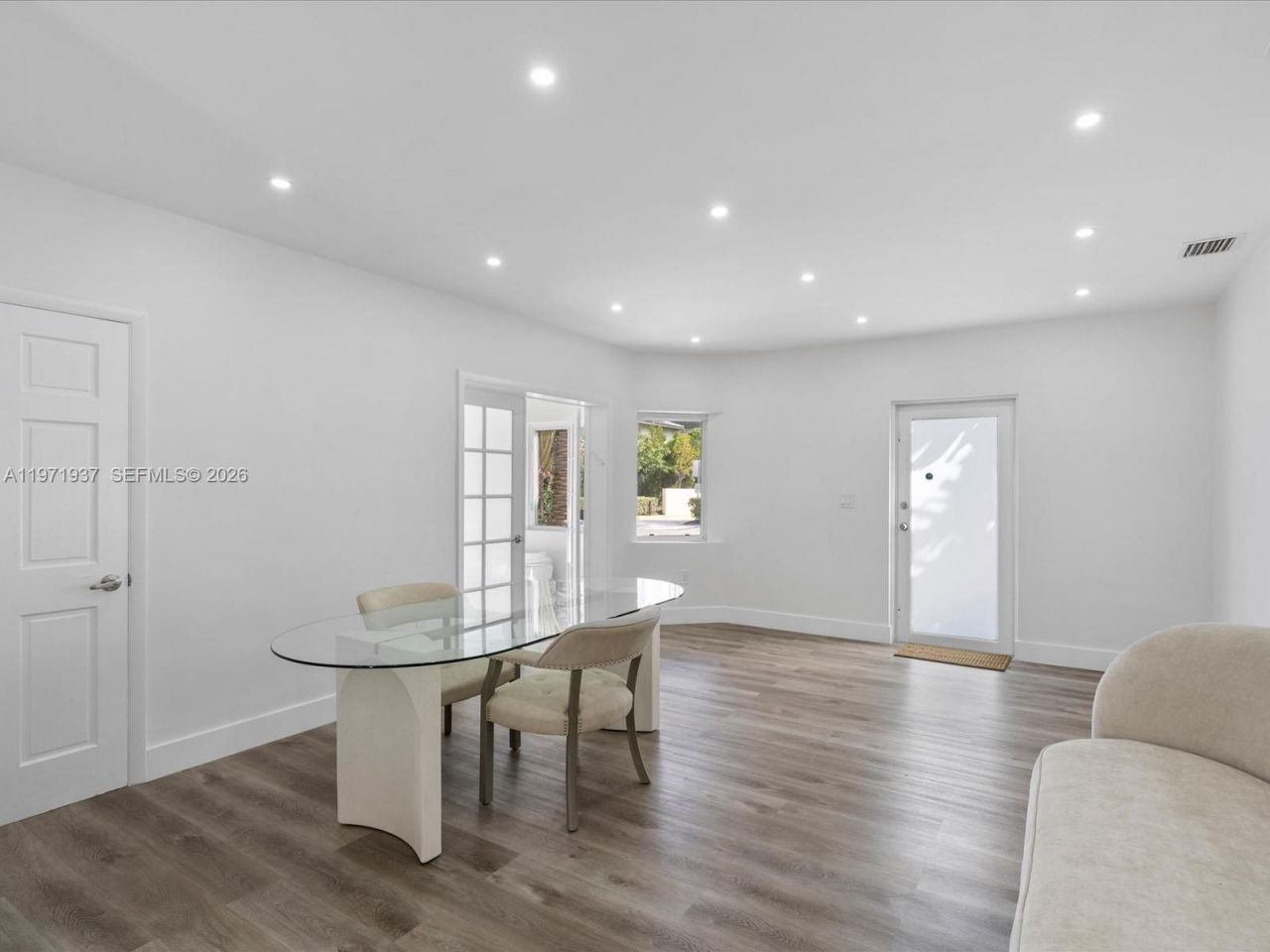 8934 Harding Ave , Surfside, FL 33154 Photo