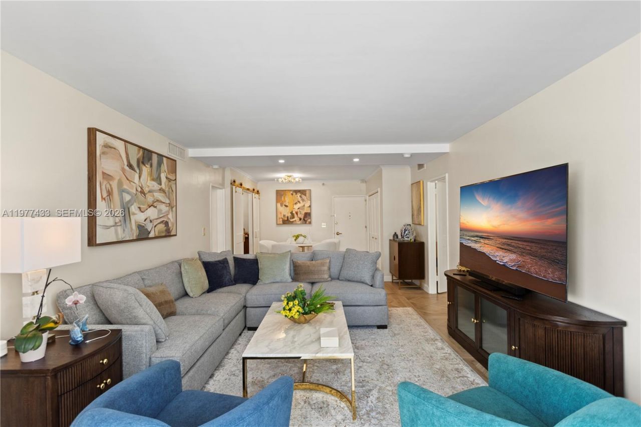 5700 Collins Ave , Unit 3A, Miami Beach, FL 33140 Photo