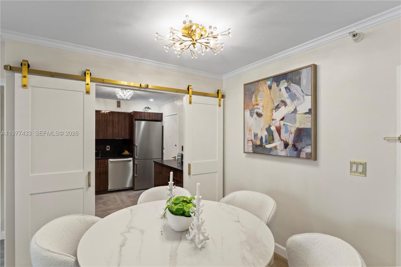 5700 Collins Ave , Unit 3A, Miami Beach, FL 33140 Photo