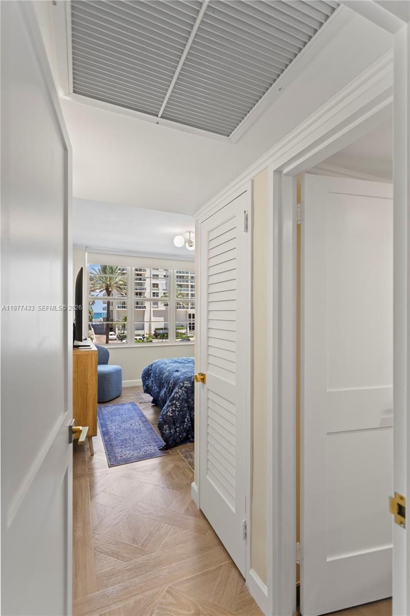 5700 Collins Ave , Unit 3A, Miami Beach, FL 33140 Photo