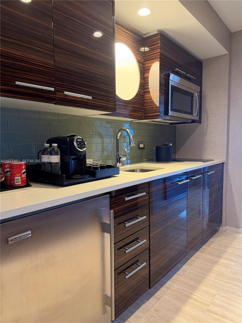 551 N Fort Lauderdale Beach Blvd, Unit R2201, Fort Lauderdale, FL 33304 Photo