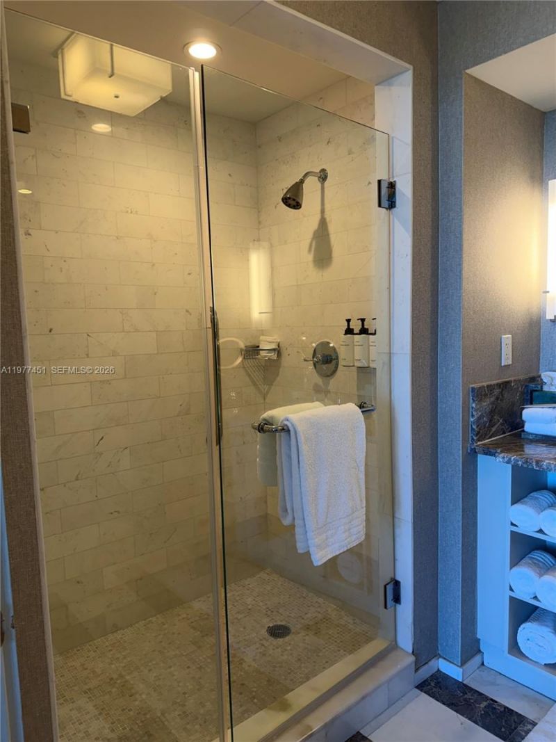 551 N Fort Lauderdale Beach Blvd, Unit R2201, Fort Lauderdale, FL 33304 Photo