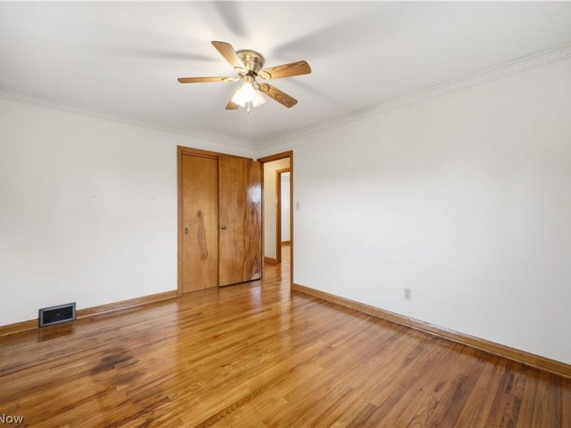 500 Forsythe Avenue, Girard, OH 44420 Photo 12