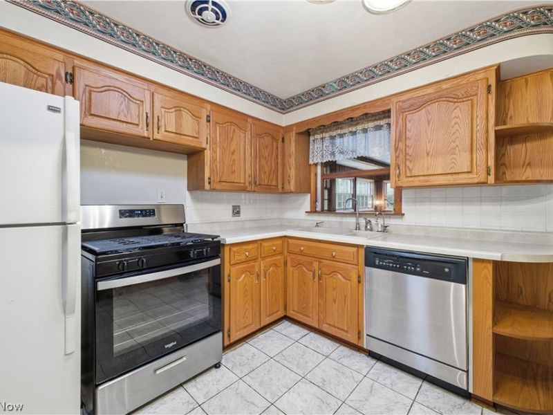 500 Forsythe Avenue, Girard, OH 44420 Photo 5