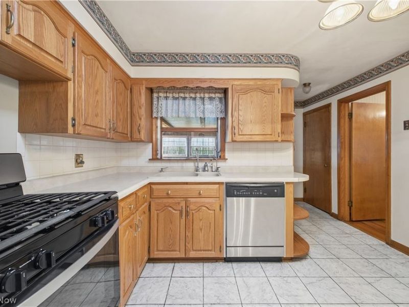 500 Forsythe Avenue, Girard, OH 44420 Photo 7