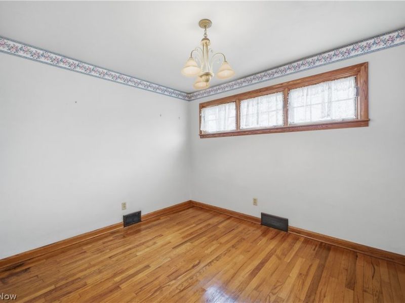 500 Forsythe Avenue, Girard, OH 44420 Photo 9