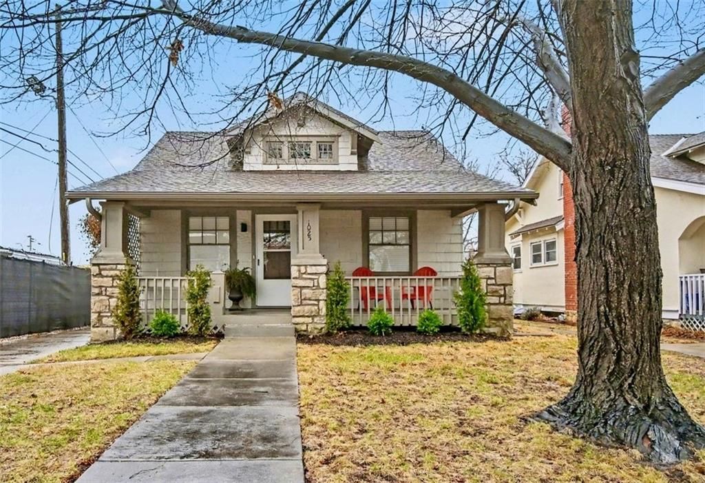 1025 E 76th Street, Kansas City, MO 64131 Main Photo