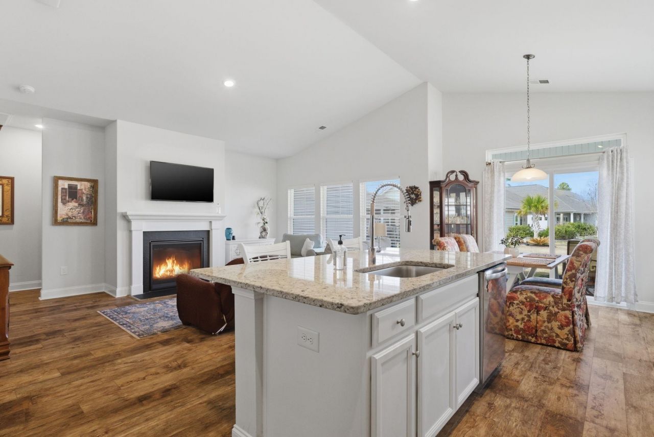 5306 Abbey Park Loop Photo 10