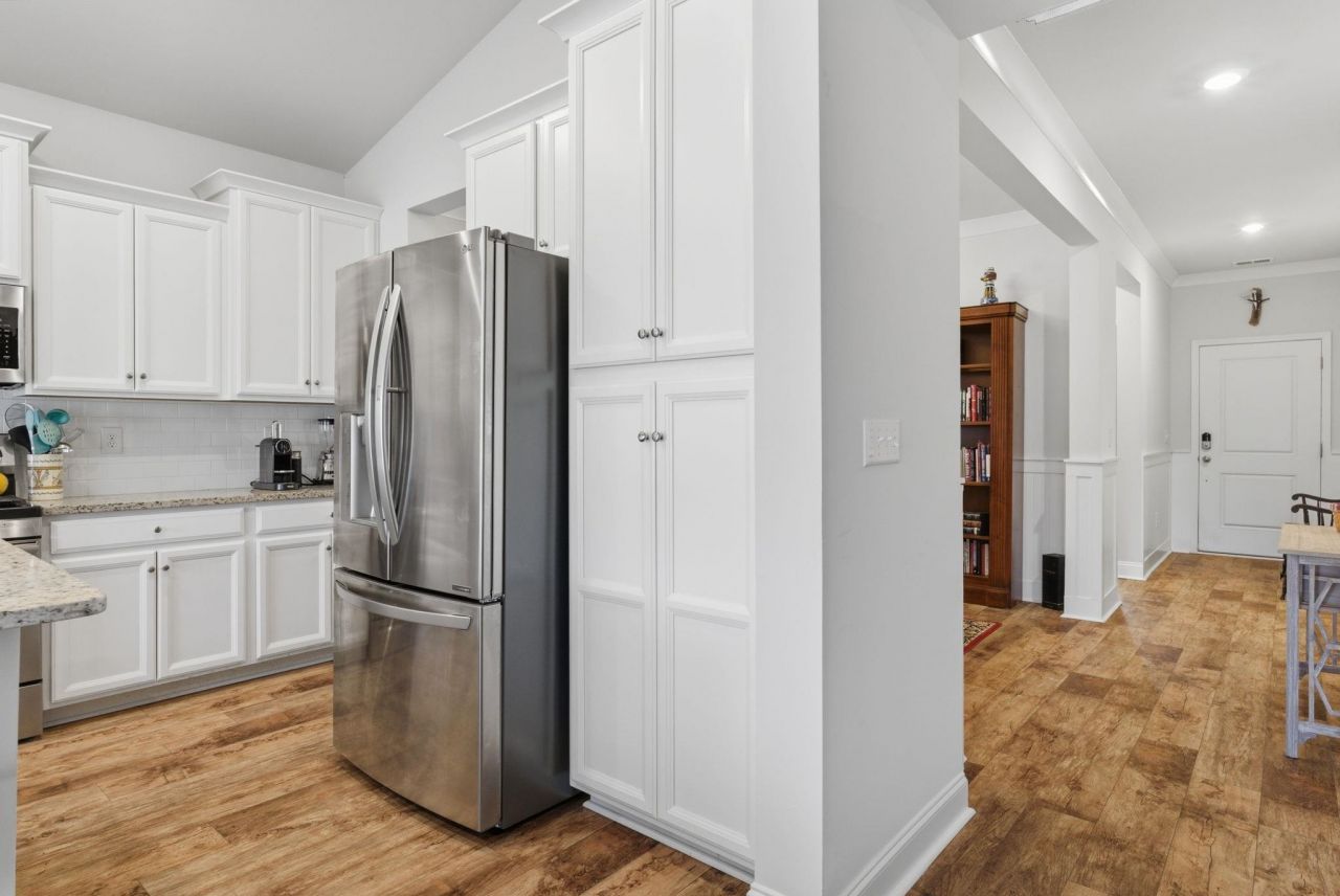 5306 Abbey Park Loop Photo 12