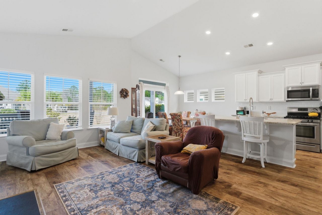 5306 Abbey Park Loop Photo 15