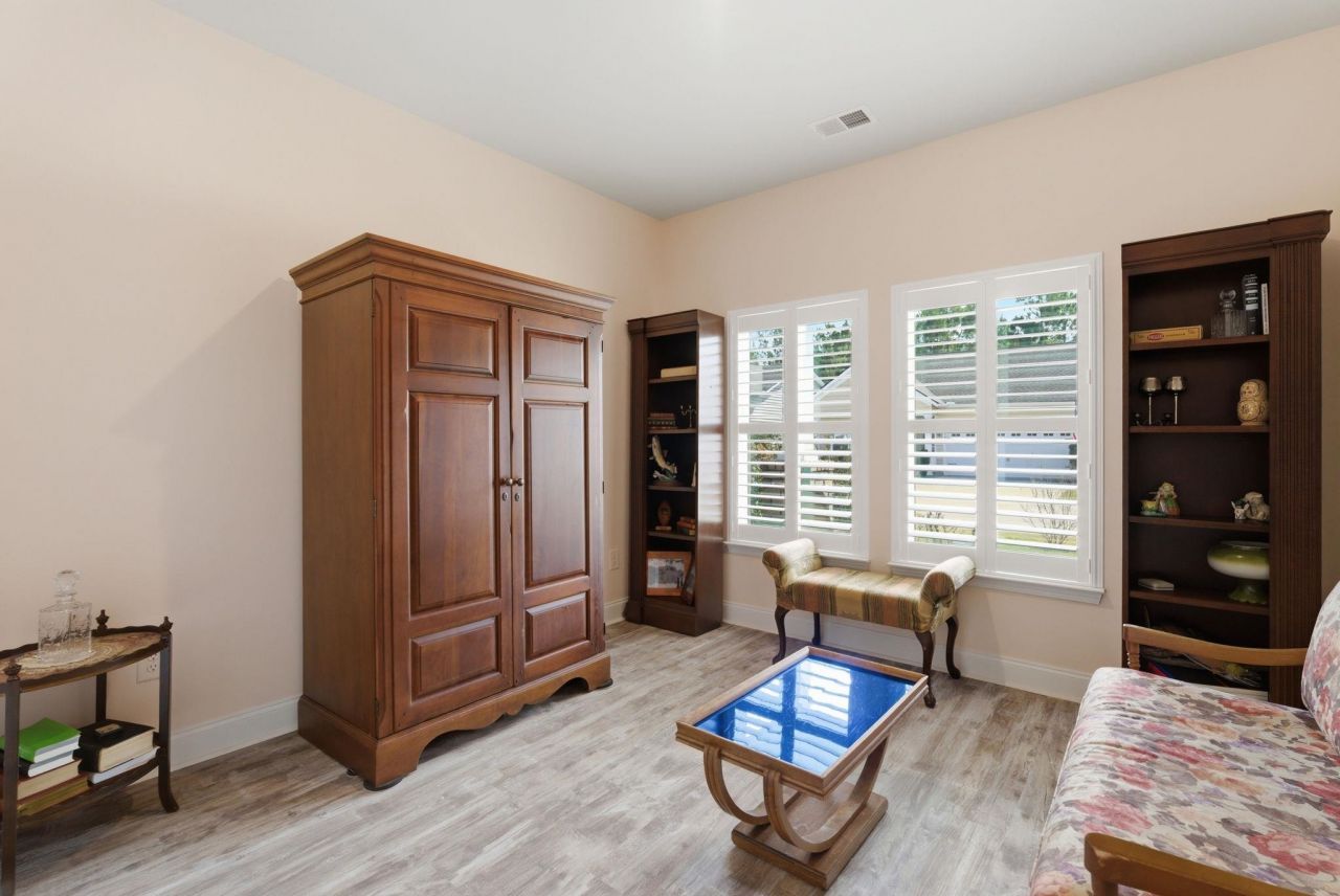 5306 Abbey Park Loop Photo 17