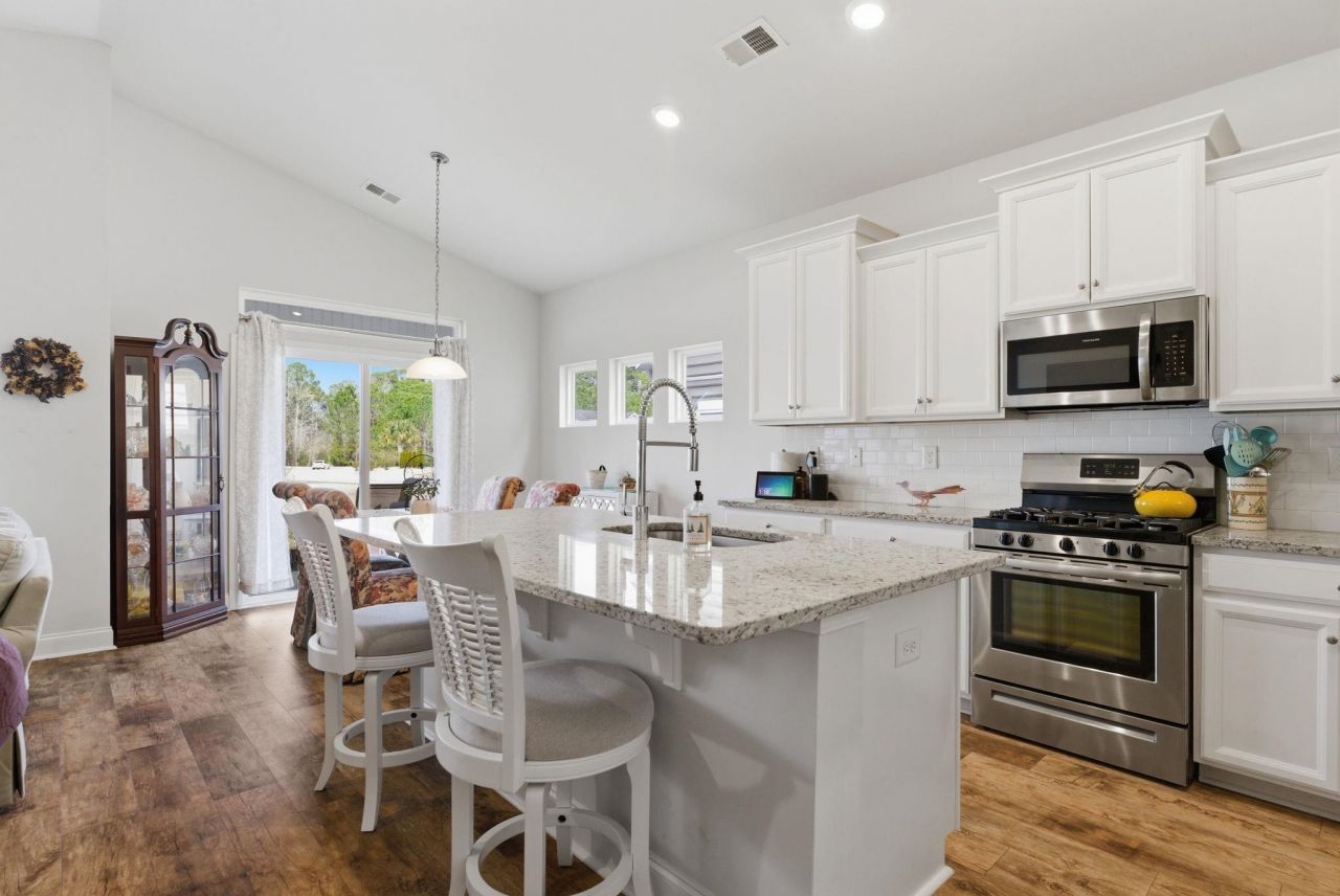 5306 Abbey Park Loop Photo 18