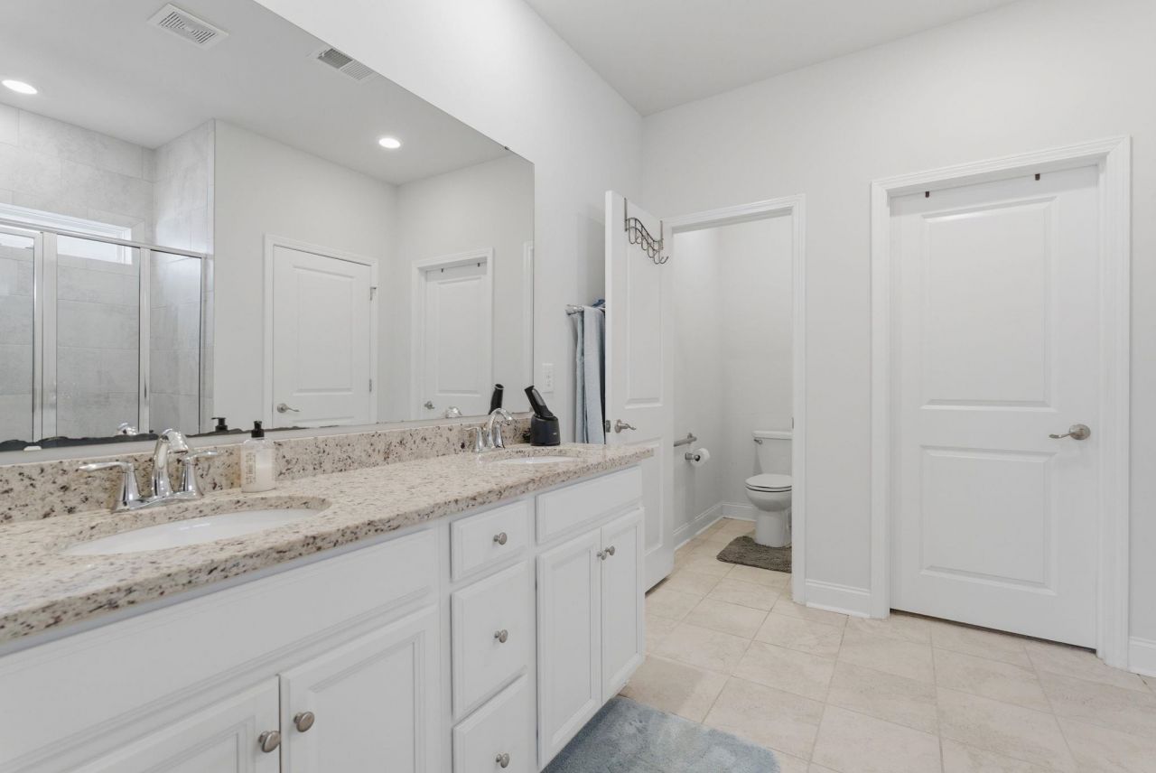 5306 Abbey Park Loop Photo 31