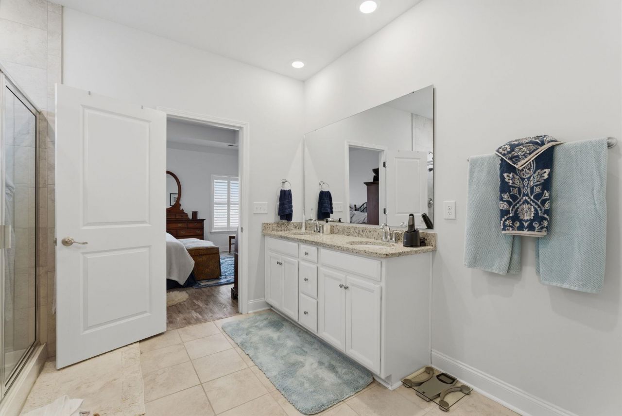 5306 Abbey Park Loop Photo 33