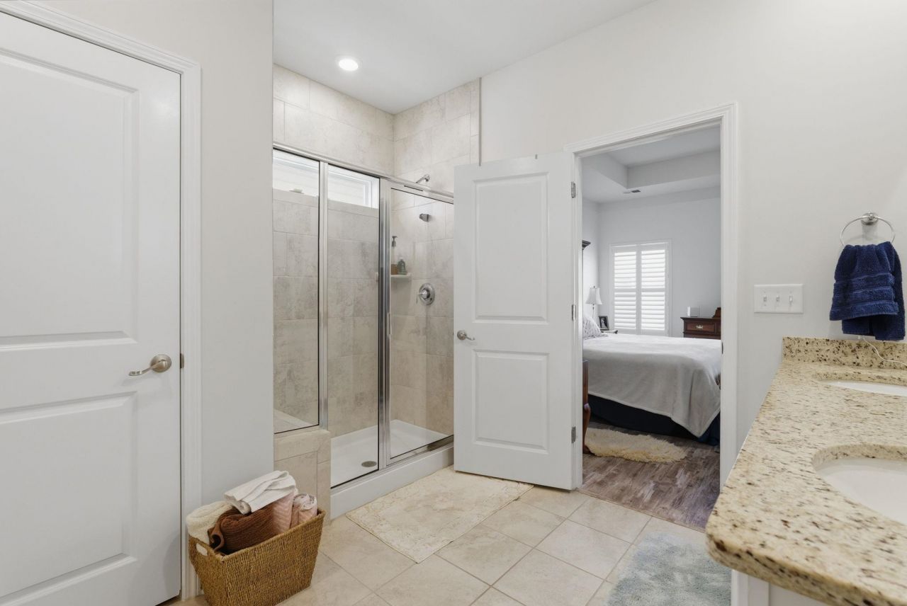 5306 Abbey Park Loop Photo 34