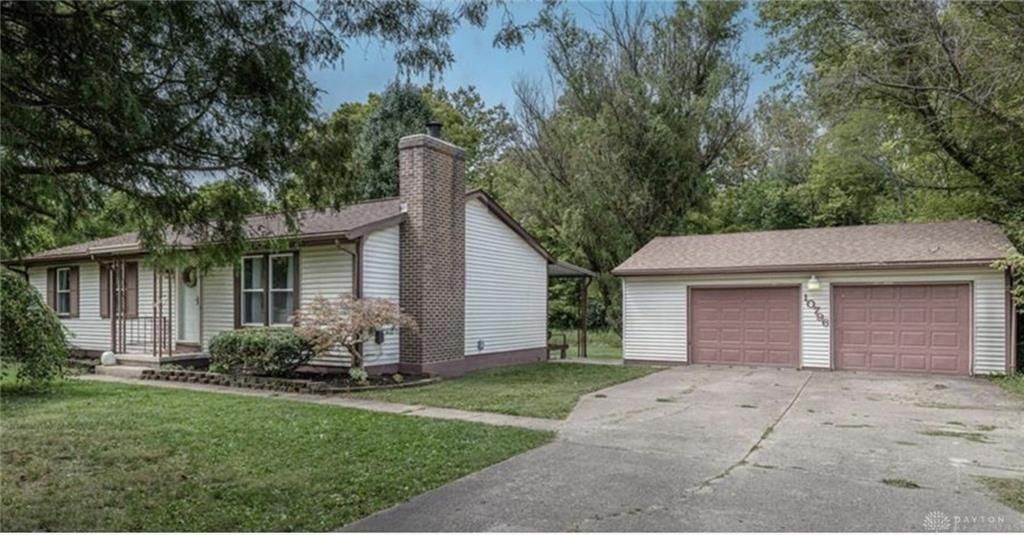 10796 Haddix Rd, Fairborn, OH 45324 Main Photo
