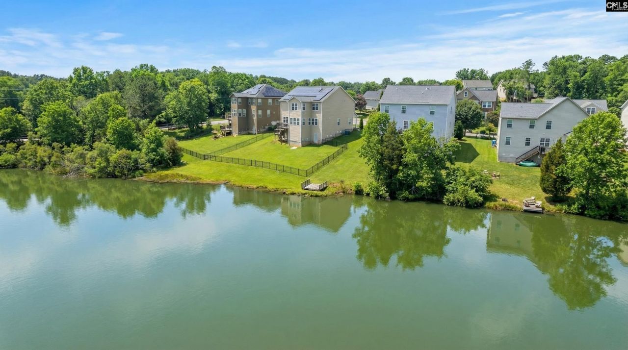 483 Gauley Drive Photo 2