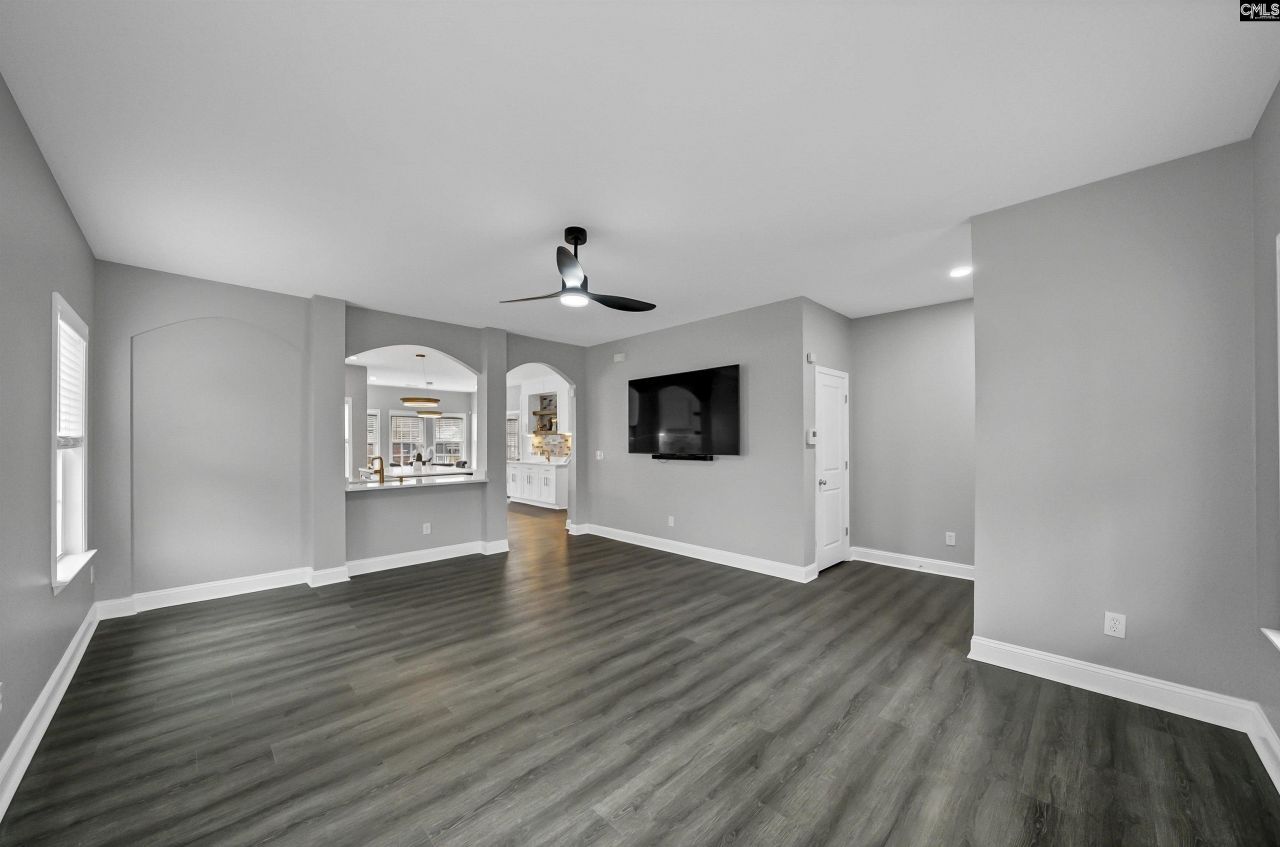 483 Gauley Drive Photo 5