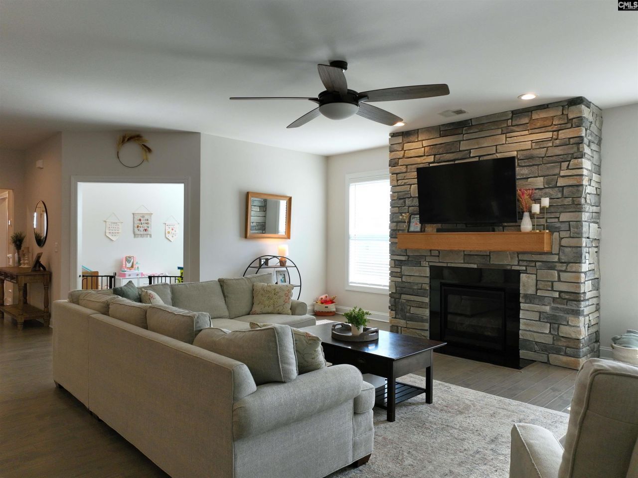 218 Chapin Brooke Court Photo 8