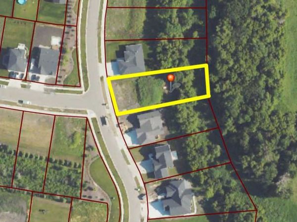 8924 Meadowlark Parkway , Horace, ND 58047