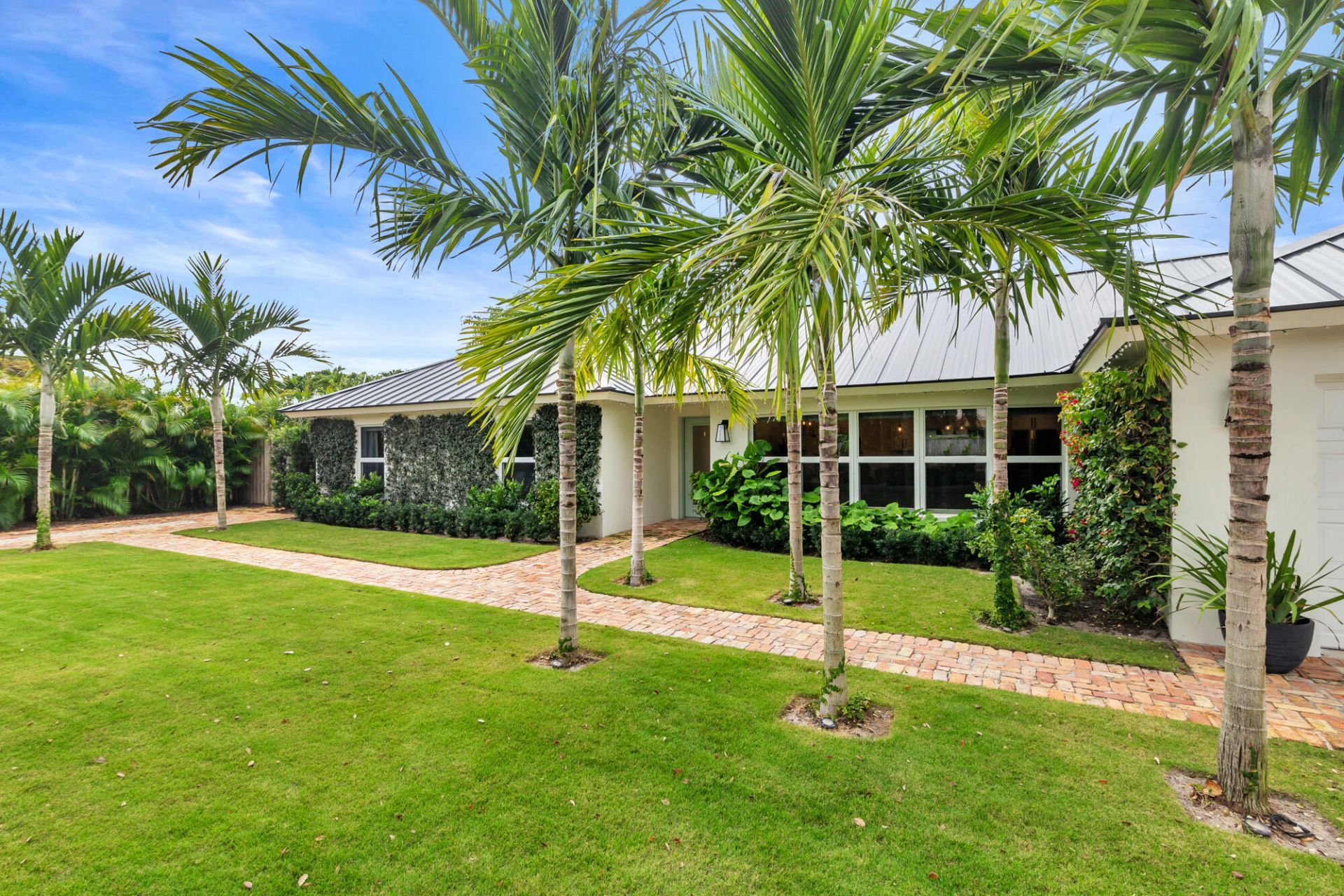 7521 Edgewater Circle, Lake Clarke Shores, FL 33406 Photo