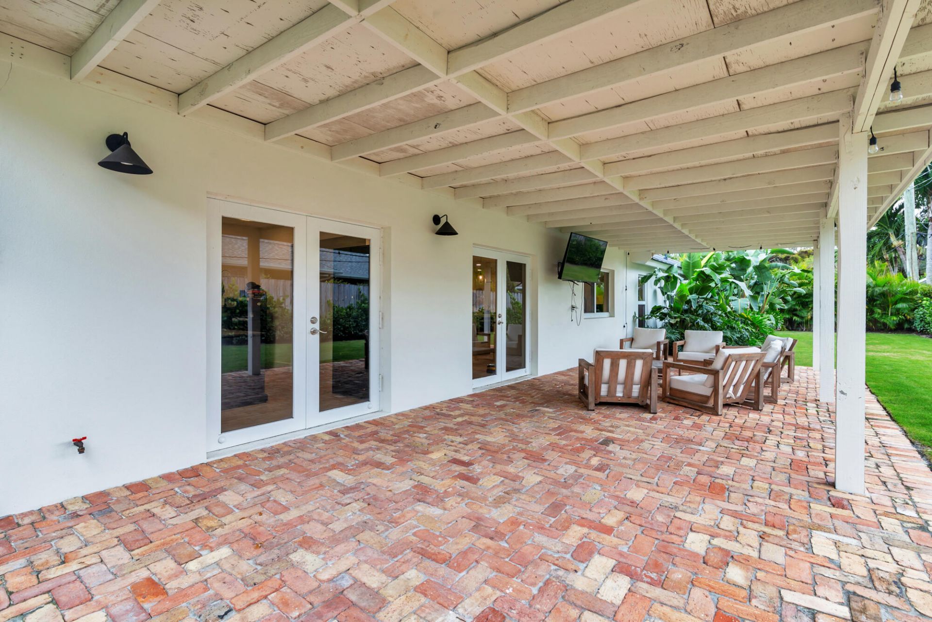 7521 Edgewater Circle, Lake Clarke Shores, FL 33406 Photo