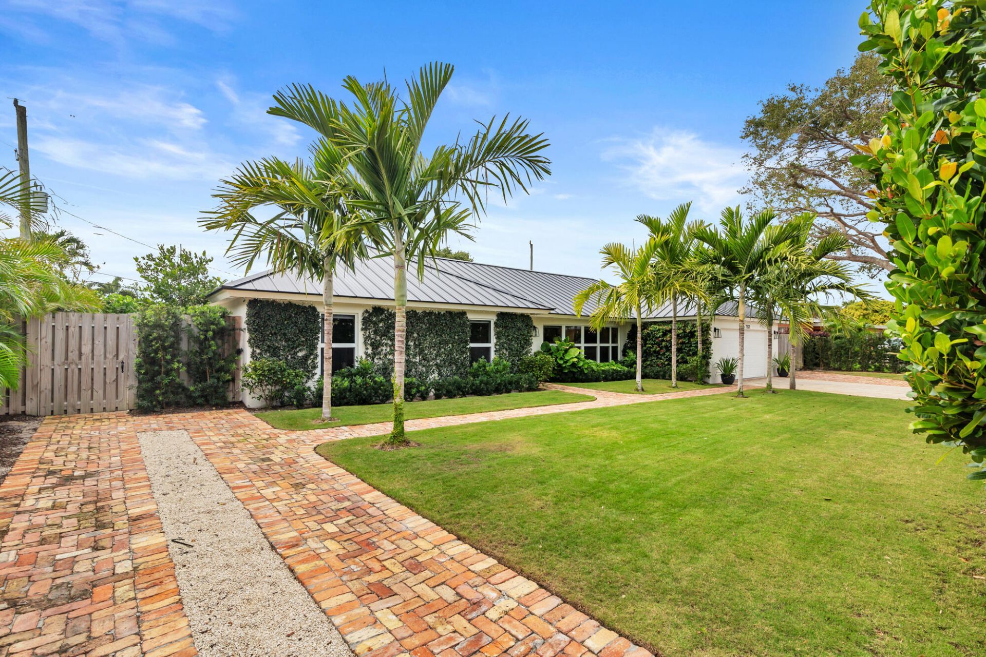 7521 Edgewater Circle, Lake Clarke Shores, FL 33406 Photo
