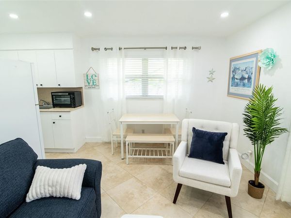 3230 NE 13th Street, Unit 203, Pompano Beach, FL 33062
