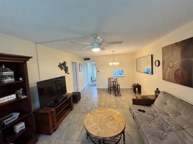351 Cambridge Road, Unit 104, Hollywood, FL 33024 Photo