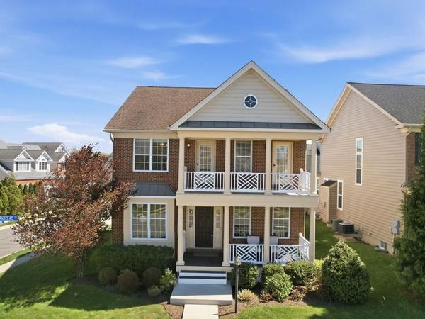 22951 WEYBRIDGE SQUARE, ASHBURN, VA 20148
