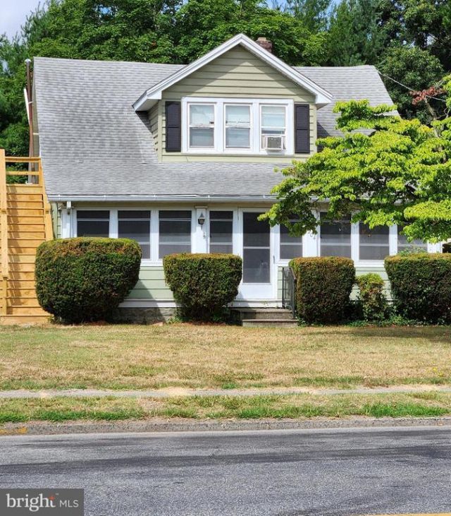 204 N Shipley Street, Unit 1B, Seaford, DE 19973 Main Photo