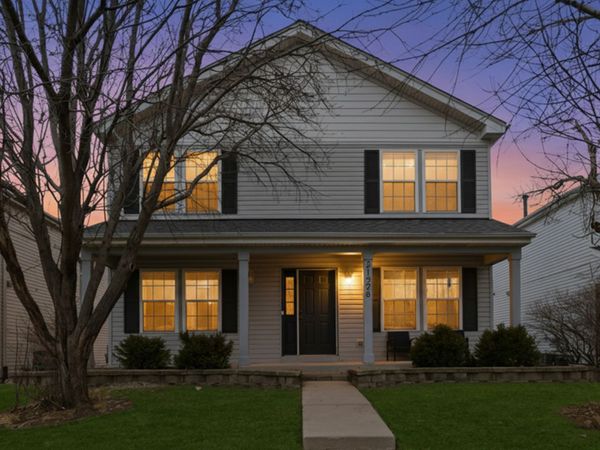 Crest Hill, IL 60403