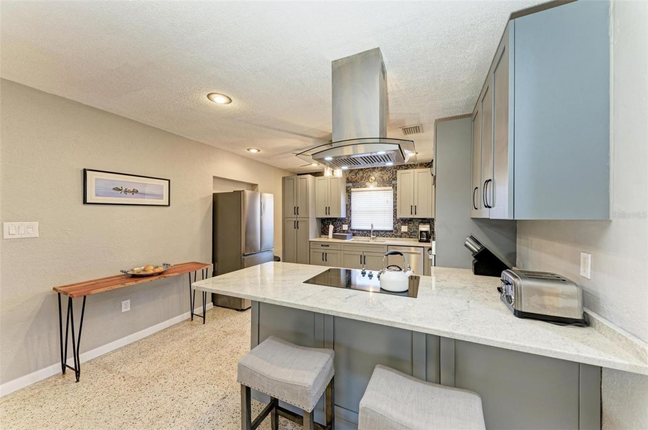 6000 Bayou Grande Boulevard Ne, Saint Petersburg, FL 33703 Photo