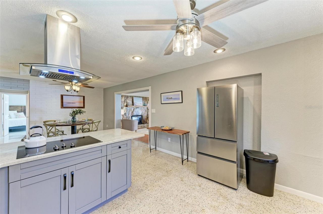 6000 Bayou Grande Boulevard Ne, Saint Petersburg, FL 33703 Photo