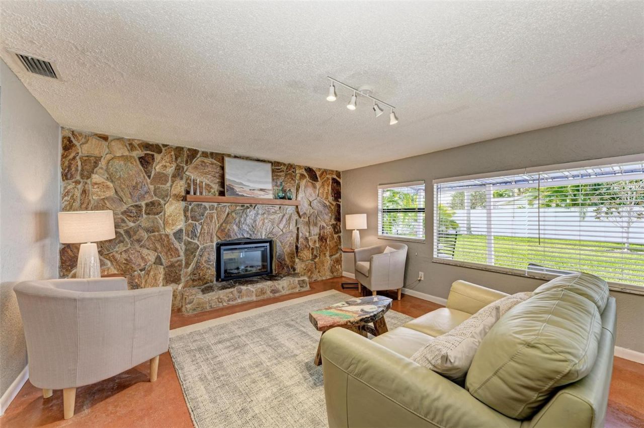 6000 Bayou Grande Boulevard Ne, Saint Petersburg, FL 33703 Photo