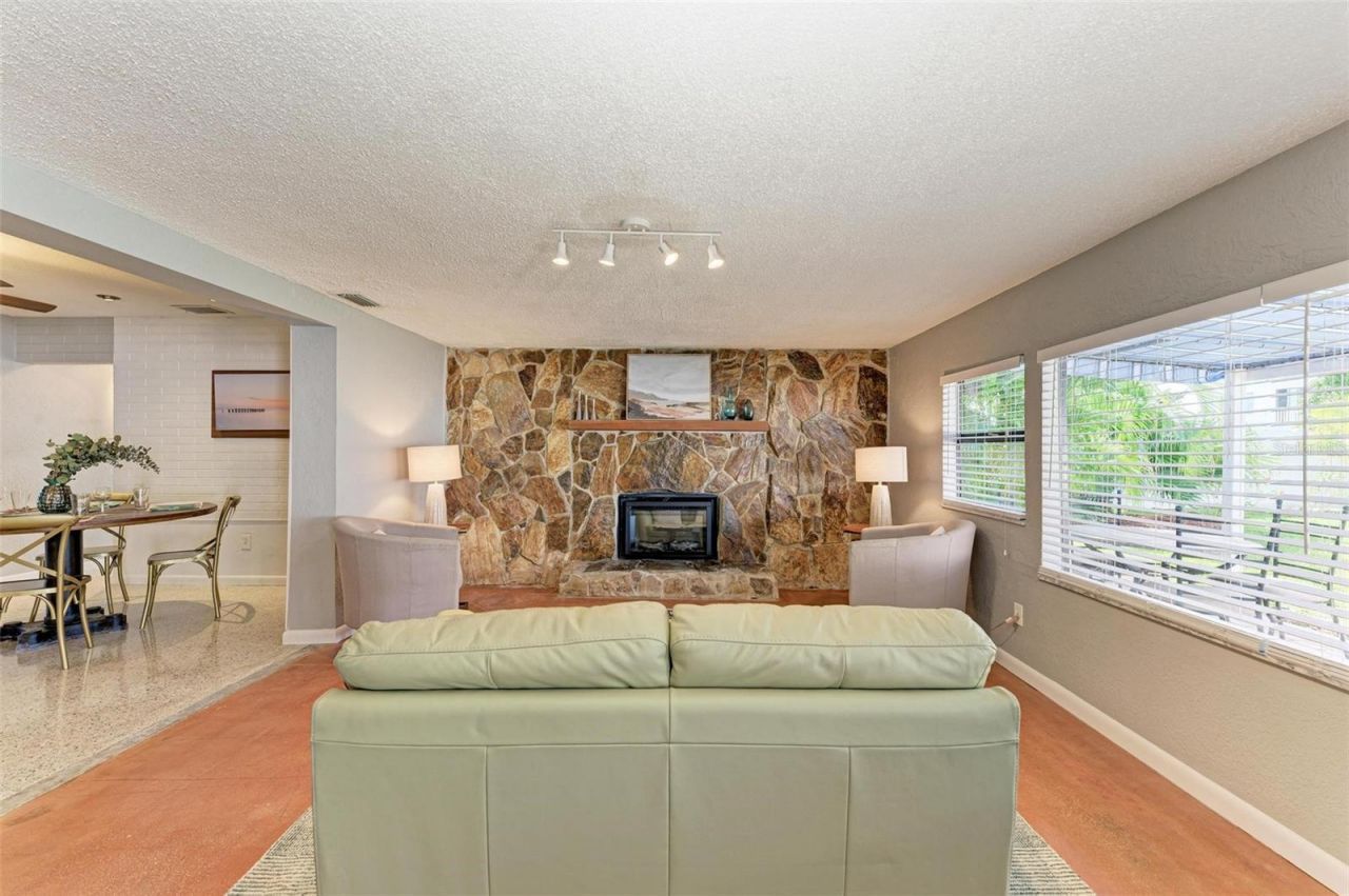 6000 Bayou Grande Boulevard Ne, Saint Petersburg, FL 33703 Photo