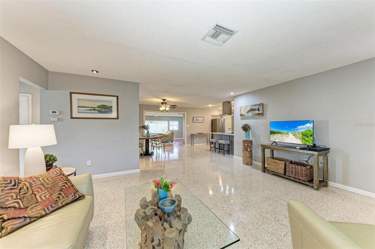 6000 Bayou Grande Boulevard Ne, Saint Petersburg, FL 33703 Photo