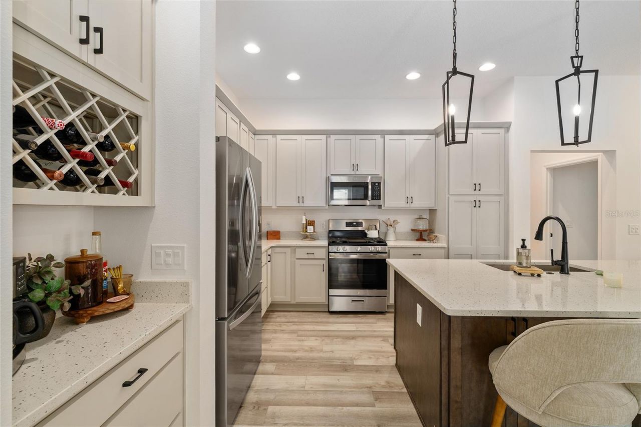 1661 Vanbeck Circle, The Villages, FL 34762 Photo