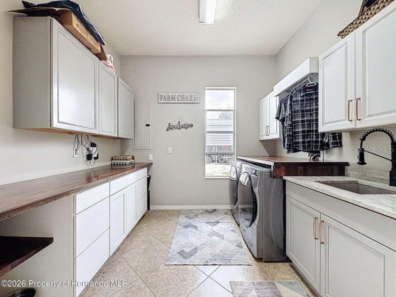 12124 Squeeze Avenue, Brooksville, FL 34614 Photo