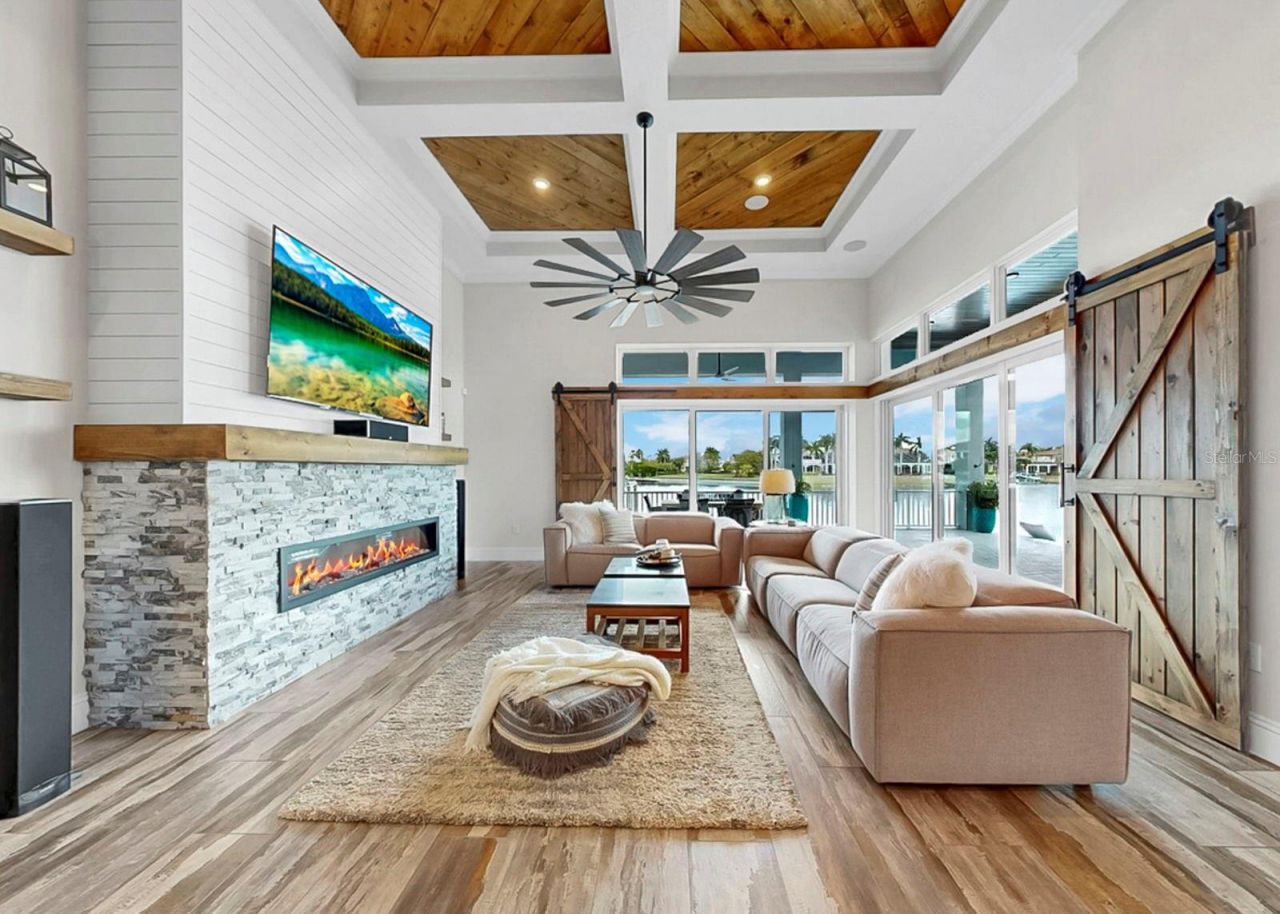 813 Manns Harbor Drive, Apollo Beach, FL 33572 Photo