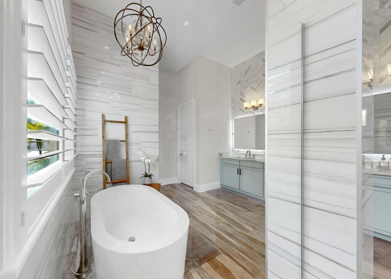 813 Manns Harbor Drive, Apollo Beach, FL 33572 Photo