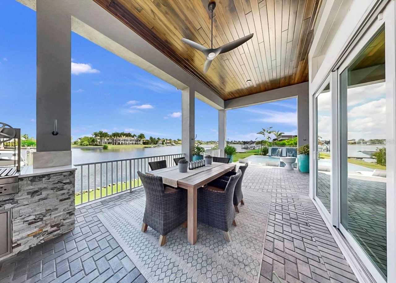 813 Manns Harbor Drive, Apollo Beach, FL 33572 Photo