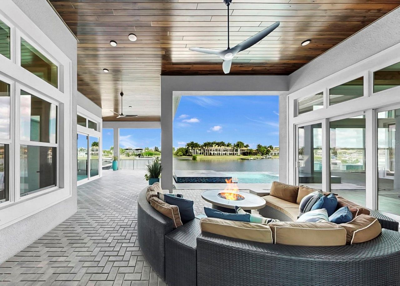 813 Manns Harbor Drive, Apollo Beach, FL 33572 Photo